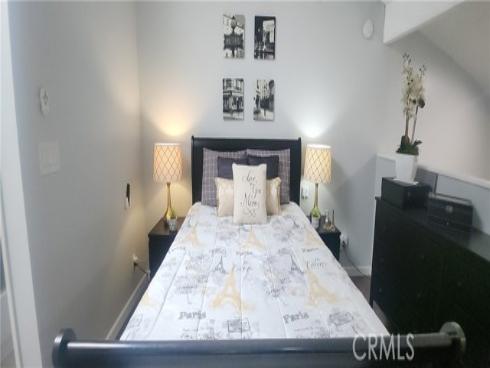 4900 E Chapman 59 Avenue, Orange, CA