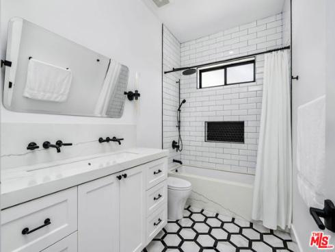 1144 E Madison Avenue, Orange, CA