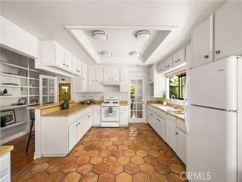 528 E Palmyra   Avenue, Orange, CA