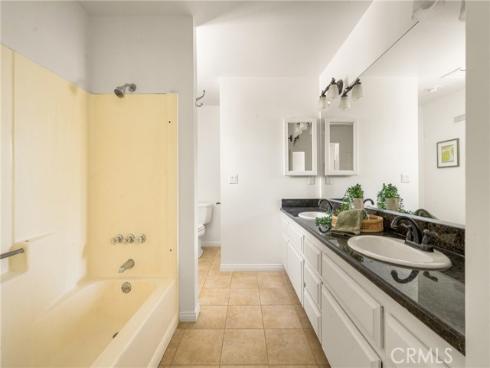 528 E Palmyra   Avenue, Orange, CA