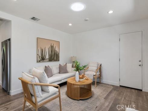 511 S Loretta Drive, Orange, CA