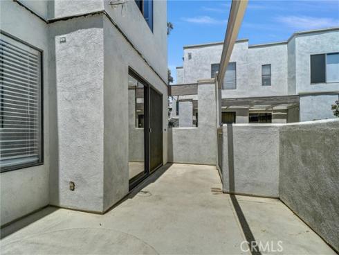 152 N Singingwood 6 Street, Orange, CA