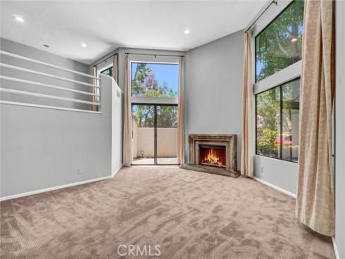 152 N Singingwood 6 Street, Orange, CA