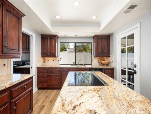 227 S Calle Grande , Orange, CA