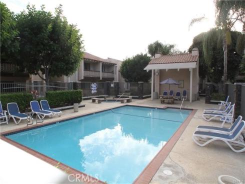 700 W La Veta K5 Avenue, Orange, CA