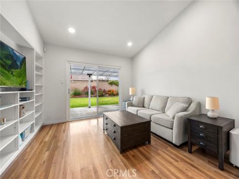 487 N Fern Street, Orange, CA