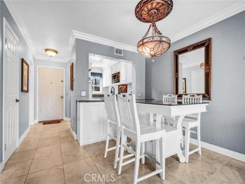 5927 E Creekside 18 Avenue, Orange, CA