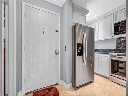 5927 E Creekside 18 Avenue, Orange, CA