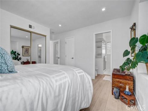 1947 N Sacramento Street, Orange, CA