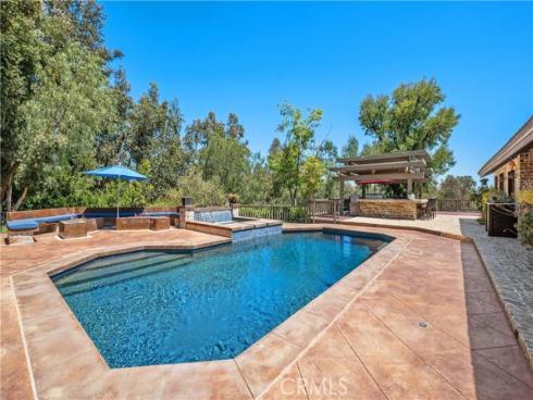 7626 E Saddlehill Trail, Orange, CA