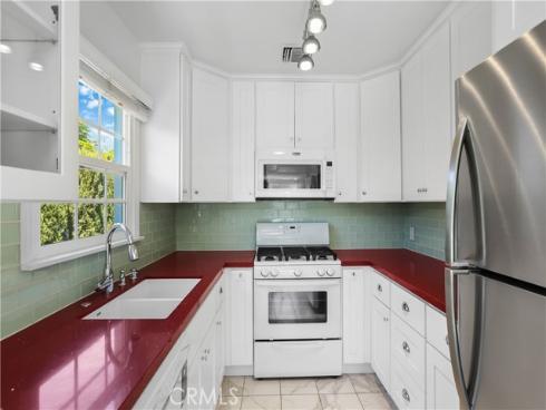 611 W Walnut Avenue, Orange, CA