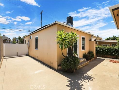 611 W Walnut Avenue, Orange, CA
