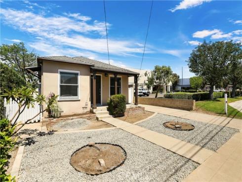 611 W Walnut Avenue, Orange, CA