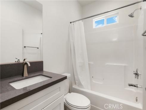 611 W Walnut Avenue, Orange, CA