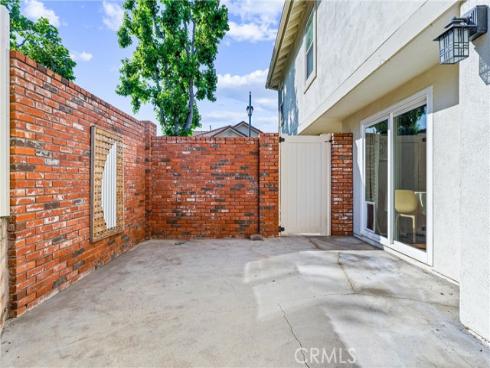 5847 E Rocking Horse 21 Way, Orange, CA