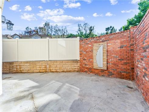 5847 E Rocking Horse 21 Way, Orange, CA