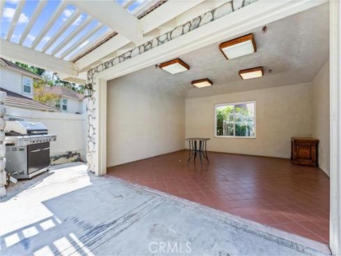 5847 E Rocking Horse 21 Way, Orange, CA