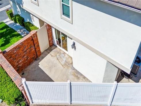 5847 E Rocking Horse 21 Way, Orange, CA