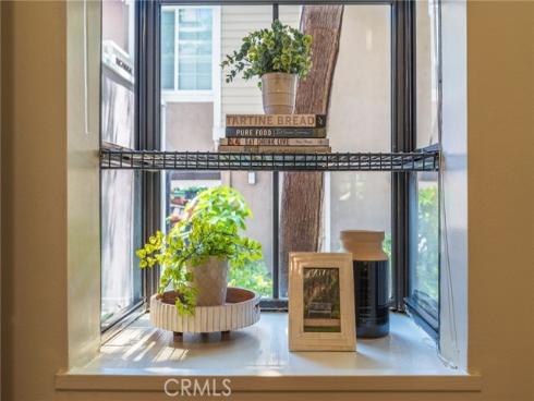 700 E Lake 13 Drive, Orange, CA