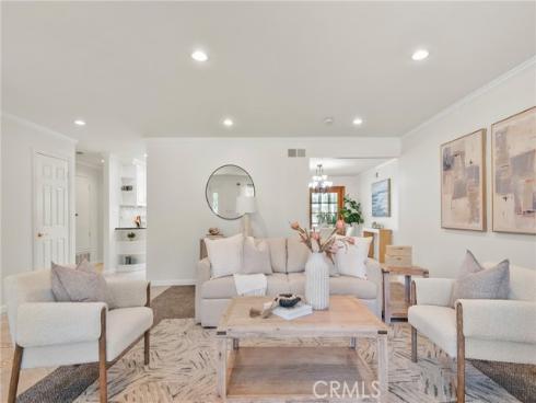 1525 E Baldwin Avenue, Orange, CA