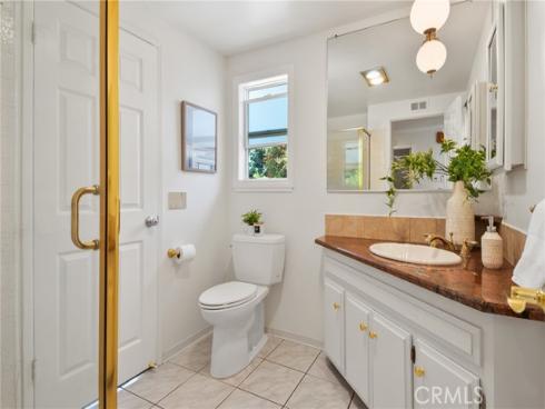 1525 E Baldwin Avenue, Orange, CA