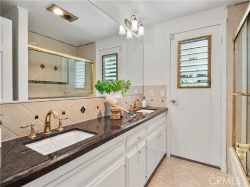 1525 E Baldwin Avenue, Orange, CA