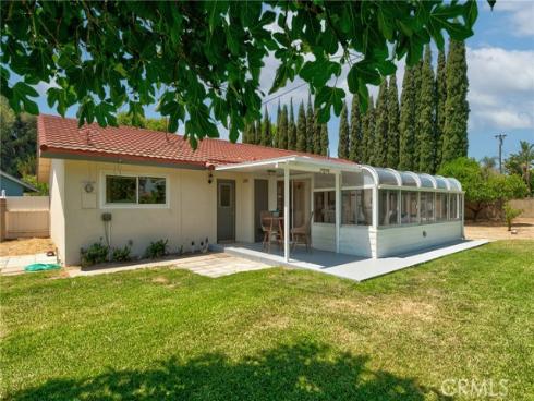 1525 E Baldwin Avenue, Orange, CA