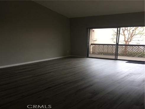 700 W La Veta G8 Avenue, Orange, CA