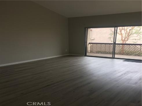 700 W La Veta G8 Avenue, Orange, CA