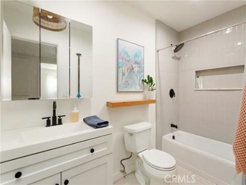 2136 E Jackson Avenue, Orange, CA