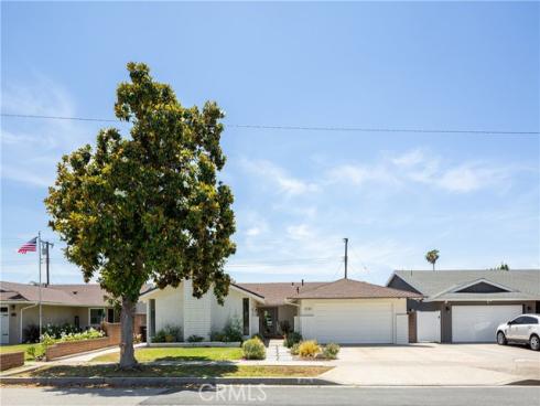 2136 E Jackson Avenue, Orange, CA