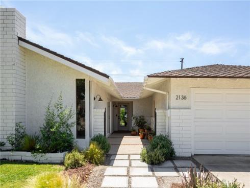 2136 E Jackson Avenue, Orange, CA