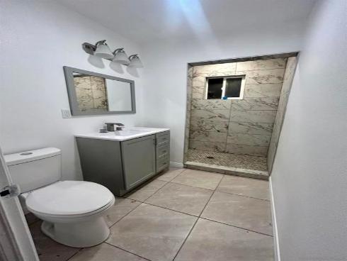 11332 S Colbow St , Orange, CA