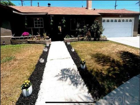 11332 S Colbow St , Orange, CA