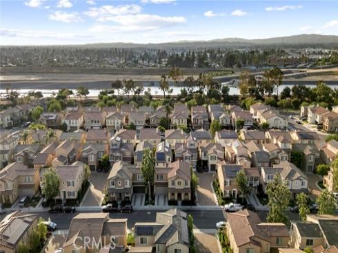 341 W Pebble Creek Lane, Orange, CA