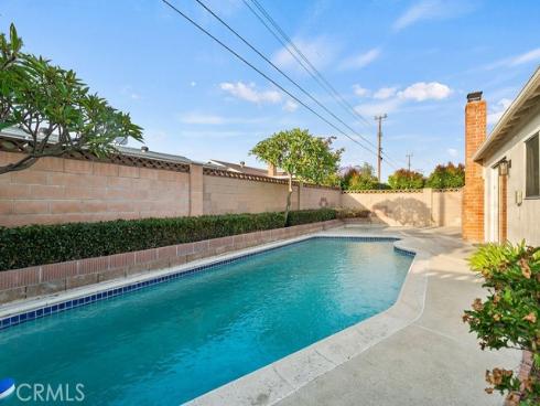 2321 E Jackson Avenue, Orange, CA