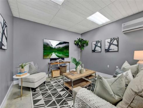 343 W Fletcher Avenue, Orange, CA