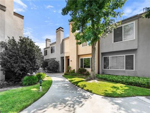 101 W Riverdale 23 Avenue, Orange, CA