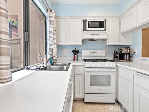 101 W Riverdale 23 Avenue, Orange, CA