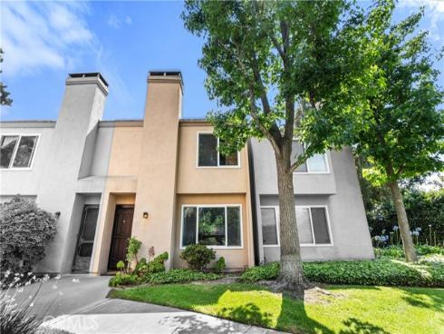 101 W Riverdale 23 Avenue, Orange, CA