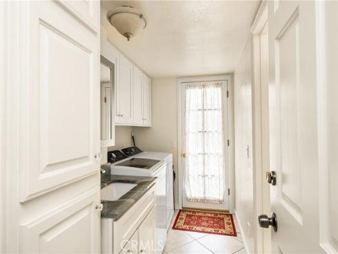 2902 E Trenton , Orange, CA