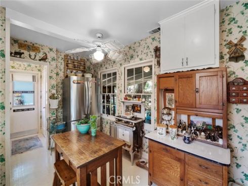 132 N Jewell Place, Orange, CA