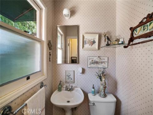 132 N Jewell Place, Orange, CA