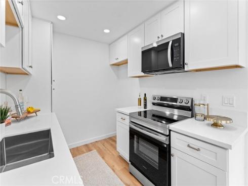 1800 E Heim 25 Avenue, Orange, CA