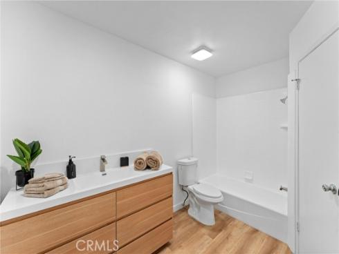 1800 E Heim 25 Avenue, Orange, CA