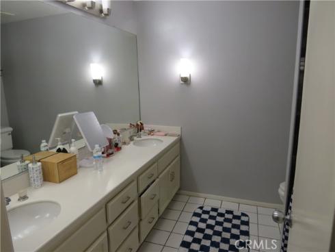 5744 E Creekside  10  Avenue, Orange, CA