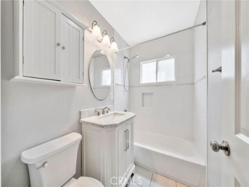 425 E Wilson Avenue, Orange, CA