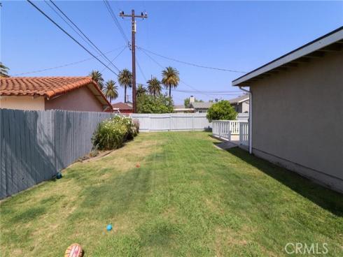 425 E Wilson Avenue, Orange, CA