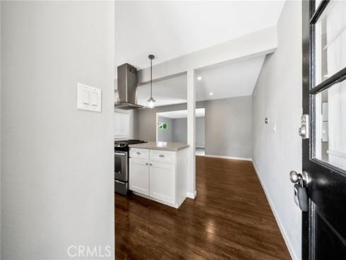 425 E Wilson Avenue, Orange, CA