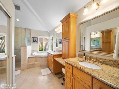 2811 N Roxbury Street, Orange, CA